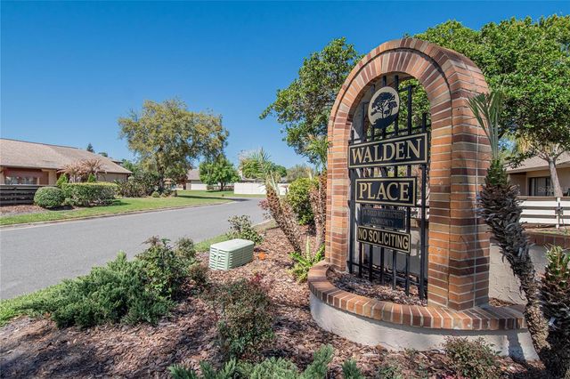 2316 WALDEN PLACE N, Plant City, FL 33566