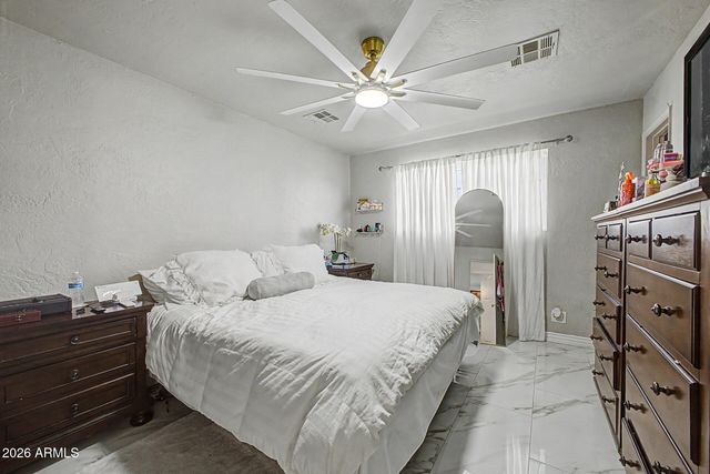 3201 W WILLOW Avenue, Phoenix, AZ 85029