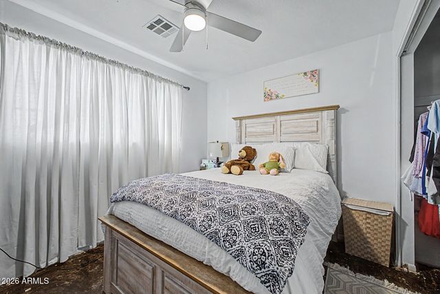 3201 W WILLOW Avenue, Phoenix, AZ 85029