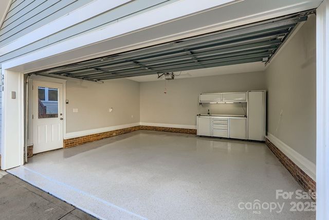 260 Bridges Farm Road, Mooresville, NC 28115