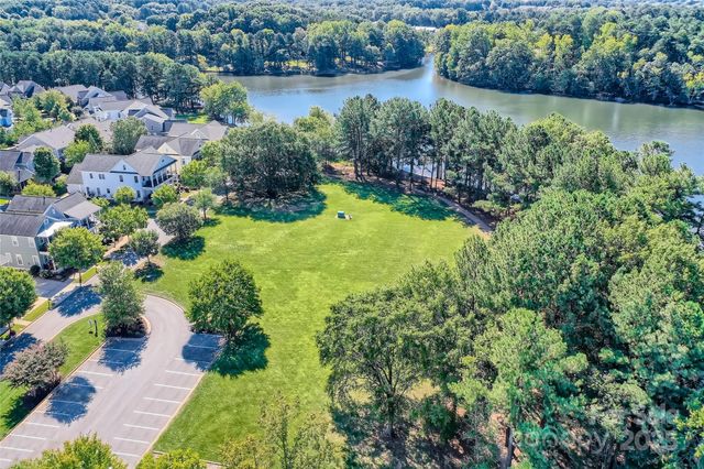 260 Bridges Farm Road, Mooresville, NC 28115