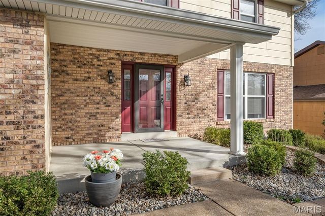 643 Nanceen Court, Ballwin, MO 63021