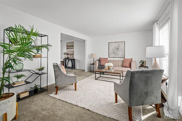 643 Nanceen Court, Ballwin, MO 63021