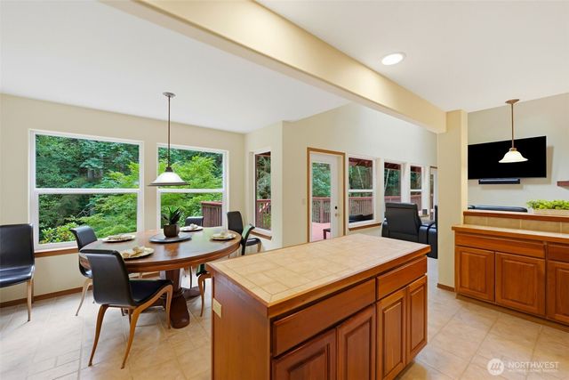 8345 NE 360th Street, Hansville, WA 98340