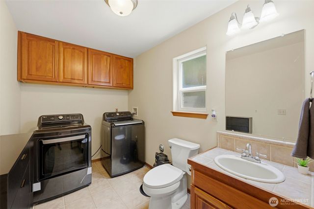 8345 NE 360th Street, Hansville, WA 98340