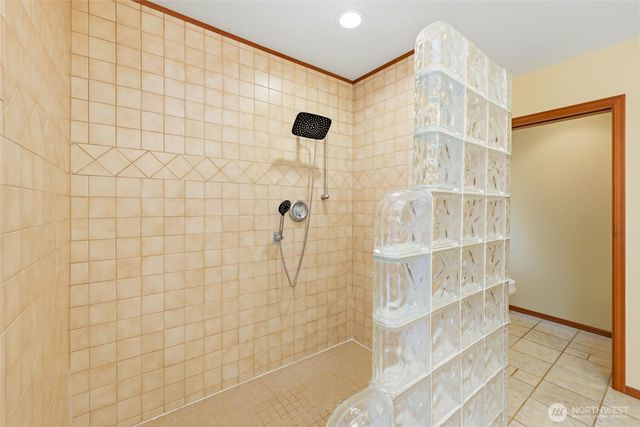 8345 NE 360th Street, Hansville, WA 98340