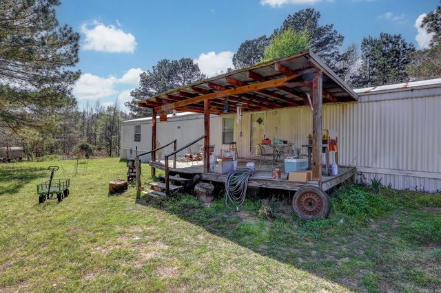 40 Private Road 1011, Texarkana, AR 71854