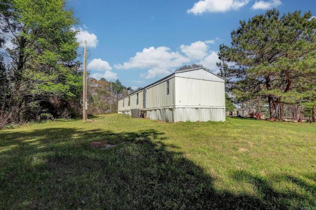 40 Private Road 1011, Texarkana, AR 71854