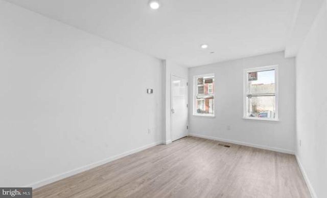 917 N 43RD ST, Philadelphia, PA 19104
