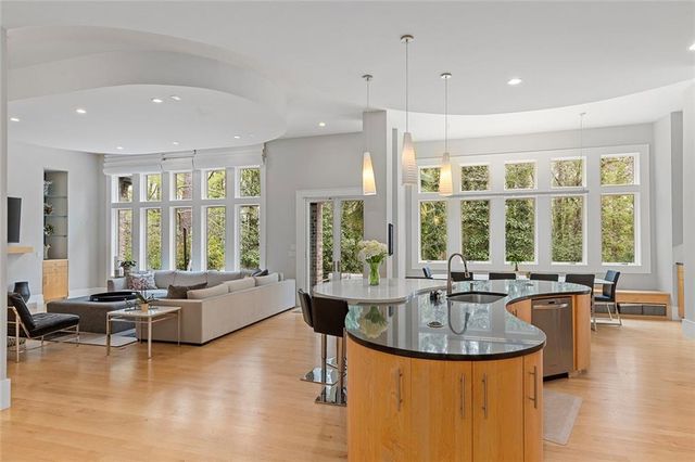 4915 Northway Drive NE, Sandy Springs, GA 30342