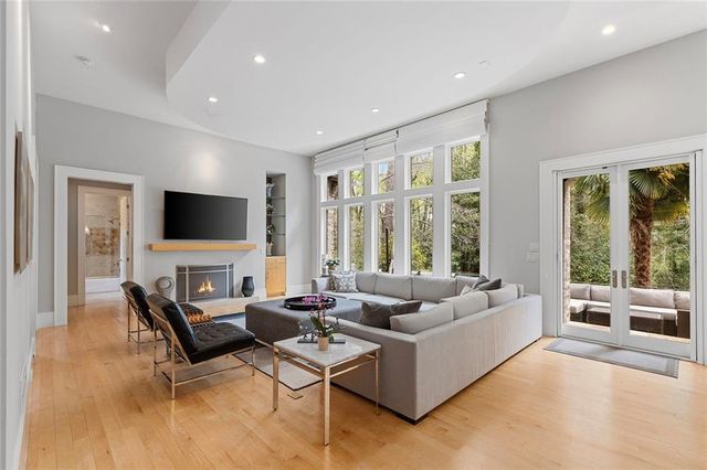 4915 Northway Drive NE, Sandy Springs, GA 30342