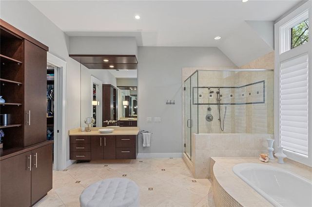 4915 Northway Drive NE, Sandy Springs, GA 30342