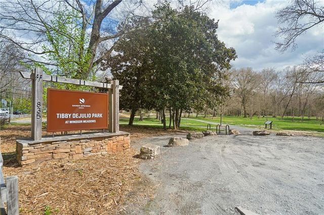 4915 Northway Drive NE, Sandy Springs, GA 30342