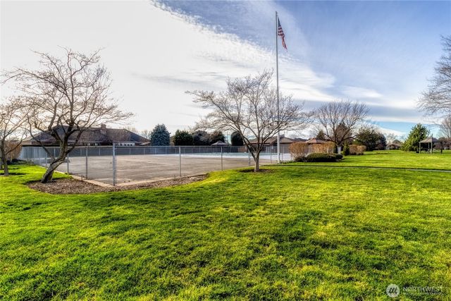 619 Country Club Road, Walla Walla, WA 99362