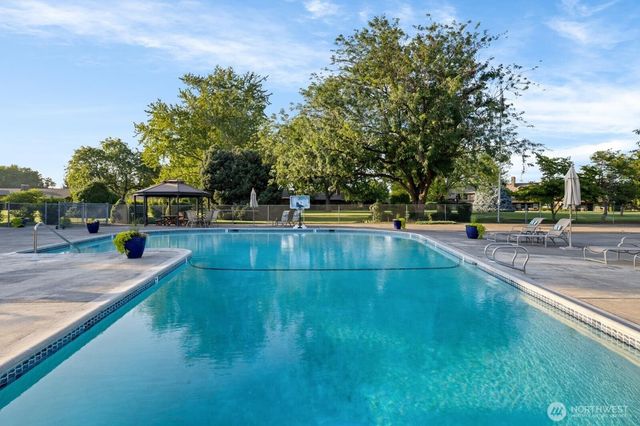 619 Country Club Road, Walla Walla, WA 99362