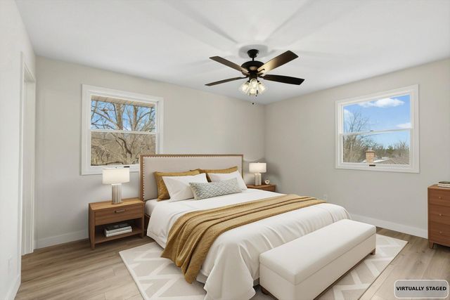 1329 VISTA CAMPO, Jefferson City, MO 65109