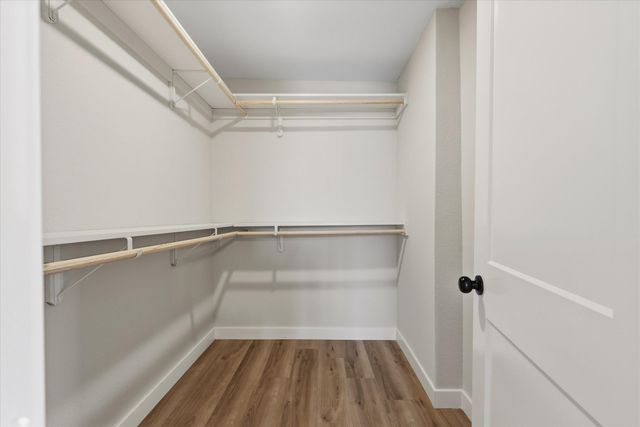 1329 VISTA CAMPO, Jefferson City, MO 65109