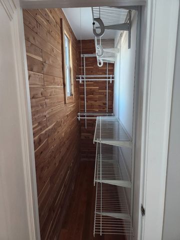 2838 W Addison Street 2N, Chicago, IL 60618