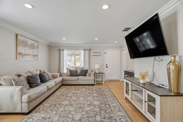3008 Hires Way, San Diego, CA 92173