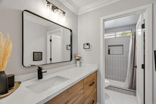 3008 Hires Way, San Diego, CA 92173