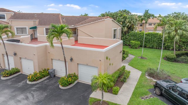 6670 Villa Sonrisa Drive 224, Boca Raton, FL 33433