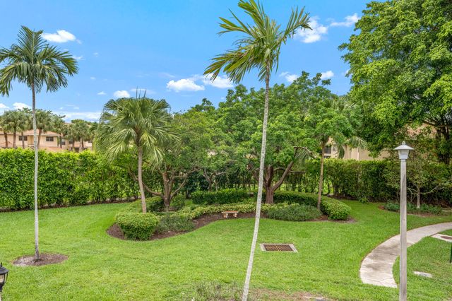 6670 Villa Sonrisa Drive 224, Boca Raton, FL 33433