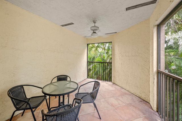 6670 Villa Sonrisa Drive 224, Boca Raton, FL 33433