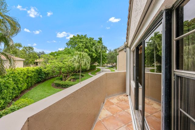 6670 Villa Sonrisa Drive 224, Boca Raton, FL 33433