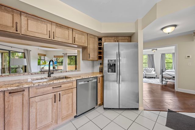 6670 Villa Sonrisa Drive 224, Boca Raton, FL 33433