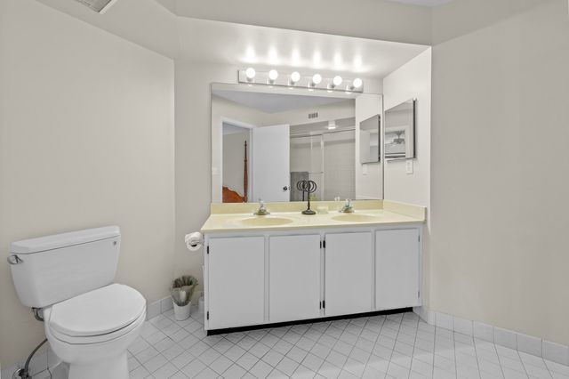 6670 Villa Sonrisa Drive 224, Boca Raton, FL 33433