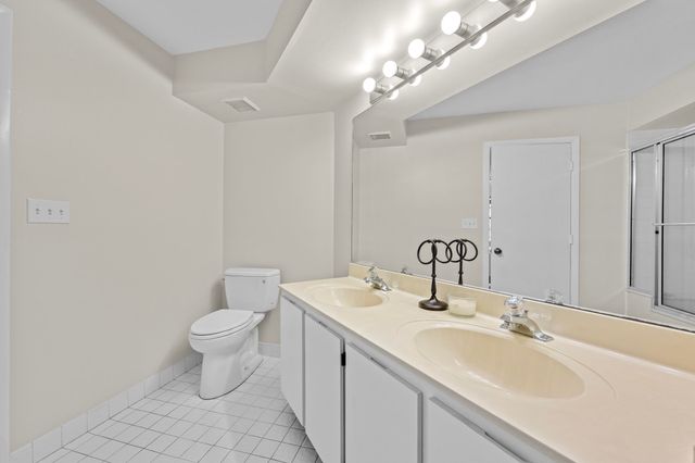 6670 Villa Sonrisa Drive 224, Boca Raton, FL 33433