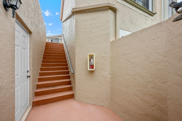 6670 Villa Sonrisa Drive 224, Boca Raton, FL 33433