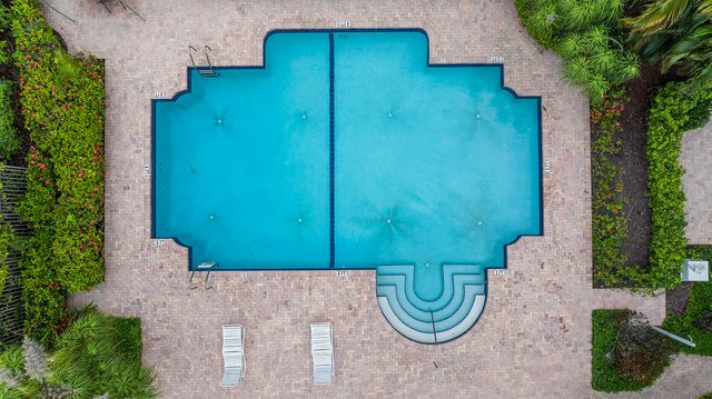 6670 Villa Sonrisa Drive 224, Boca Raton, FL 33433