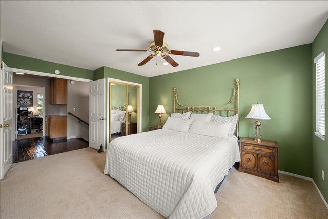 296 Randall Dr, Folsom, CA 95630
