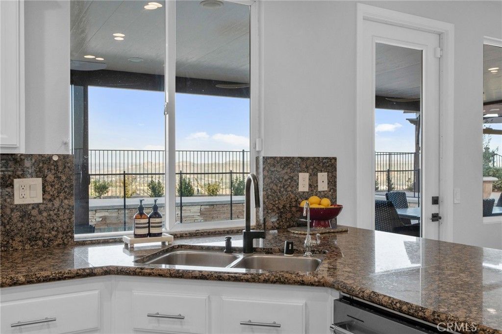 Image 37 of property listing at 1561 Vandagriff Way, Corona, CA 92883