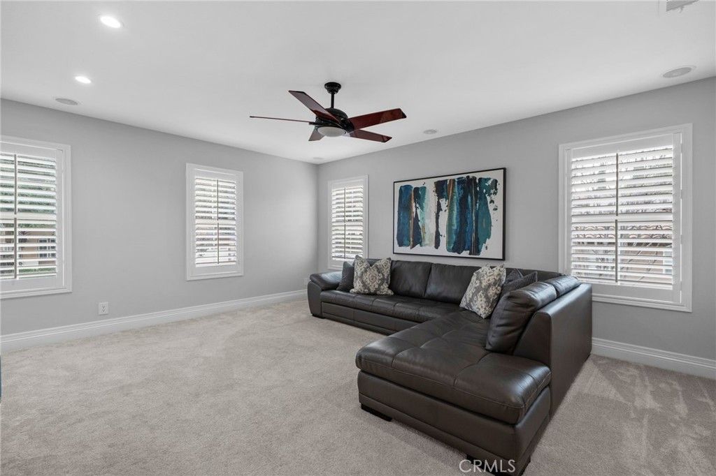 Image 44 of property listing at 1561 Vandagriff Way, Corona, CA 92883