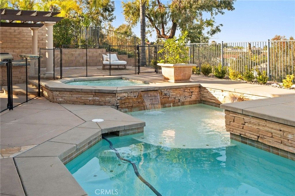 Image 67 of property listing at 1561 Vandagriff Way, Corona, CA 92883