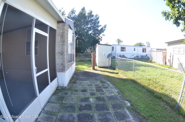 2535 Haverhill Road NE, Palm Bay, FL 32905