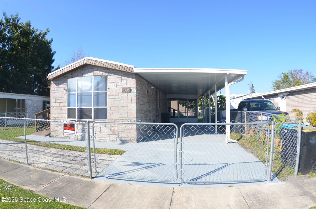 2535 Haverhill Road NE, Palm Bay, FL 32905