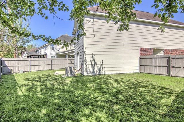 9811 S Galwan Circle, Houston, TX 77070