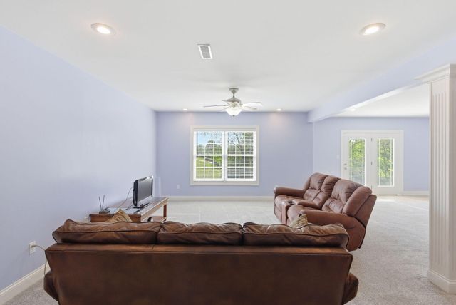 302 Apricot Court, Richmond, KY 40475