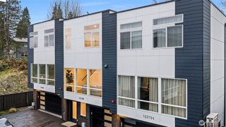 12215 Des Moines Memorial Drive S #B, Burien, WA 98168