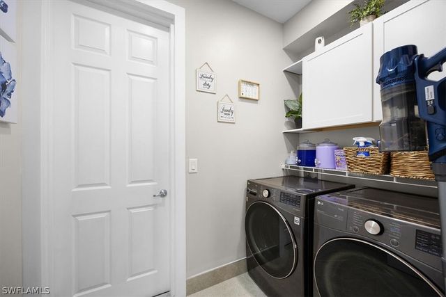 301 Kismet PKWY E, Cape Coral, FL 33909