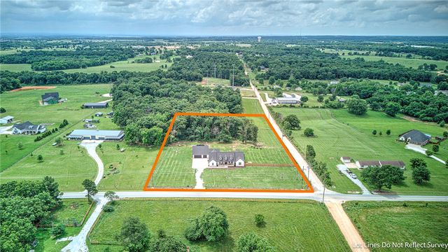13985 N Mount Olive Road, Gravette, AR 72736