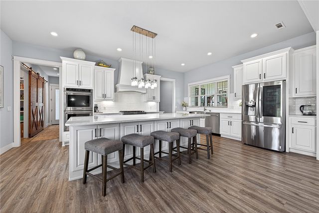 13985 N Mount Olive Road, Gravette, AR 72736