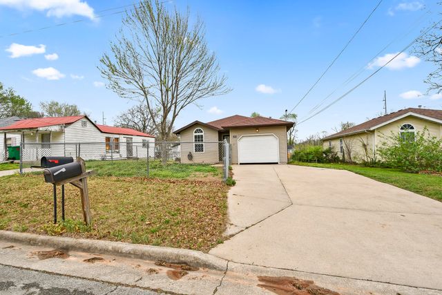 1306 N Brown Avenue, Springfield, MO 65802