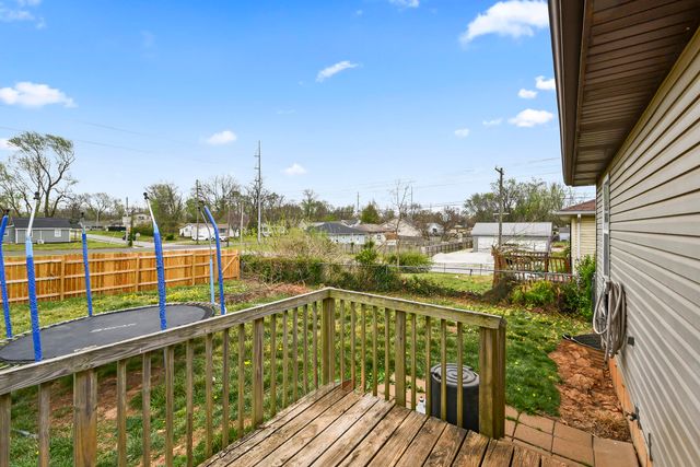 1306 N Brown Avenue, Springfield, MO 65802