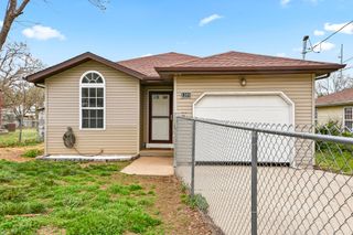 1306 N Brown Avenue, Springfield, MO 65802
