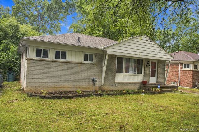 21721 Sussex Street, Oak Park, MI 48237
