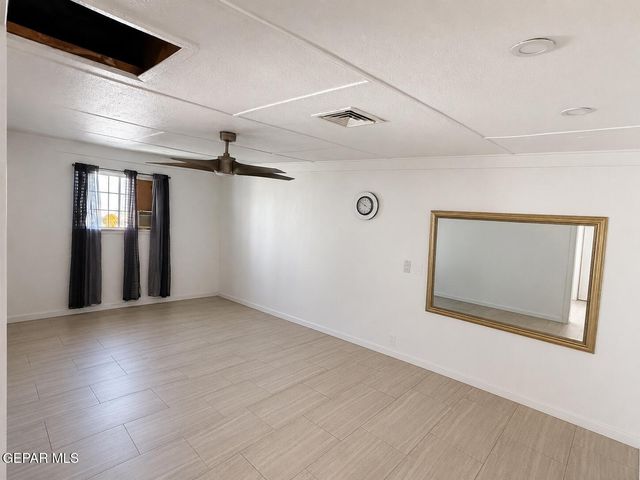 5733 ARROWHEAD Drive, El Paso, TX 79924